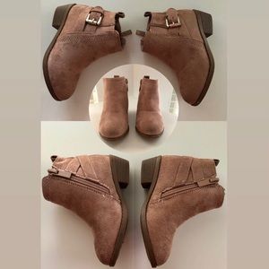 Size 7 Toddler Brown Suede Booties